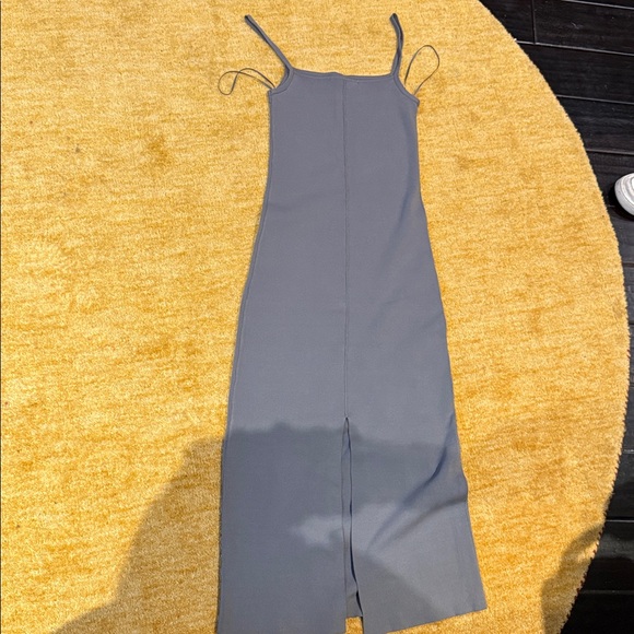 Zara midi dress with back slit - Picture 4 of 5